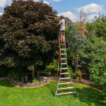 NEW HENCHMAN PRO Fully Adjustable Tripod Ladder 4.2m / 14ft