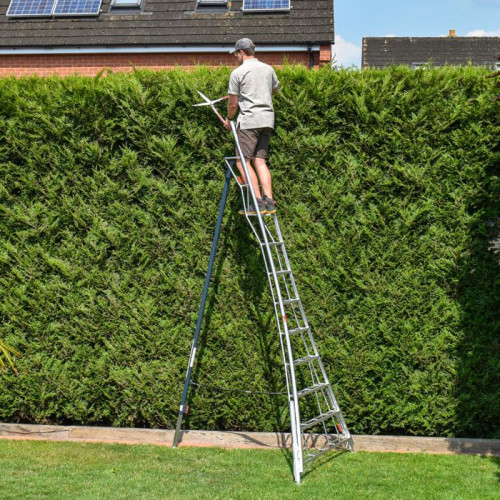 NEW HENCHMAN Fully Adjustable Tripod Ladder 3.6m / 12ft