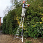 16 Tread Standard Tripod Ladder