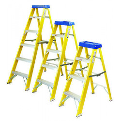 Step Ladders (fibreglass)