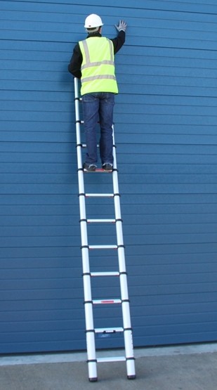 Zarges 2.9m Telescopic Ladder - Image 5