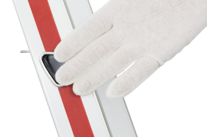 Hymer 5 Tread Red-Line Professional Platform Step - Image 8