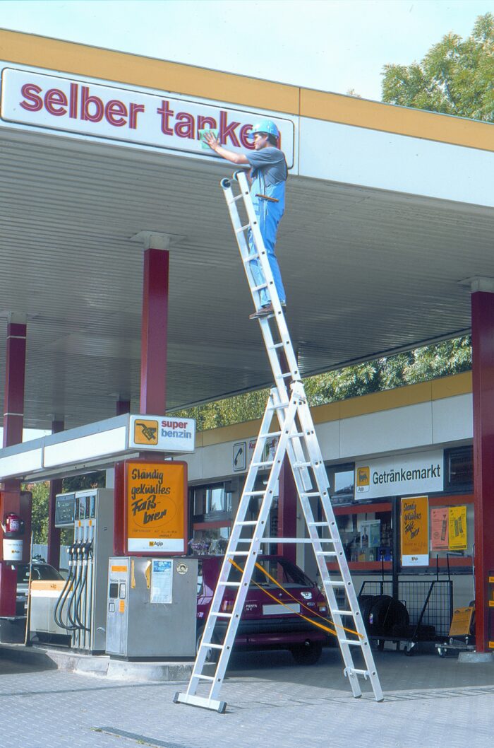 Zarges 3.55m Industrial Skymaster Plus X Combination Ladder - Image 4