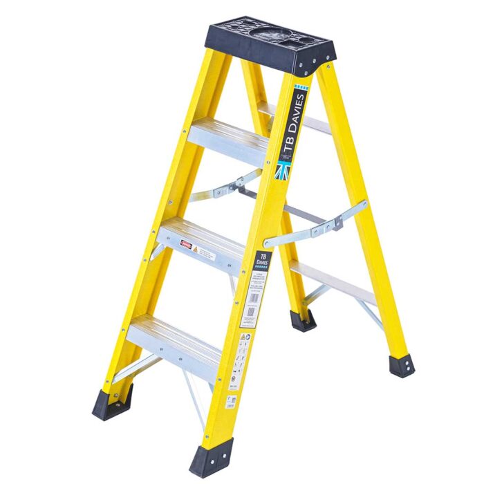 Professional 4 Tread Fibreglass Swingback Step