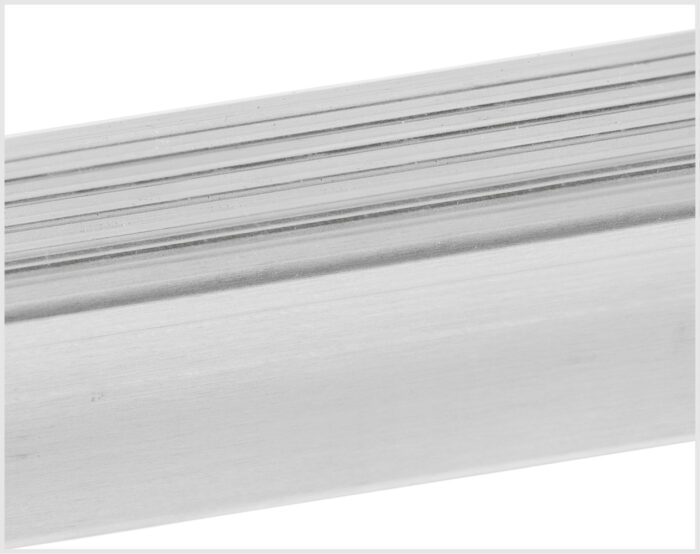 16 rung (4.54m) Single Professional Ladder - Image 2