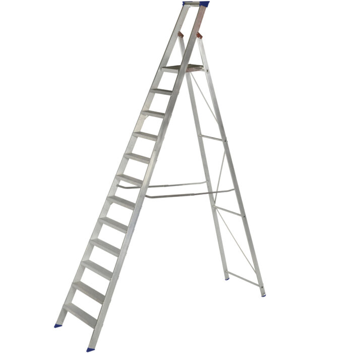 Werner 12 Tread Heavy Duty Platform Step