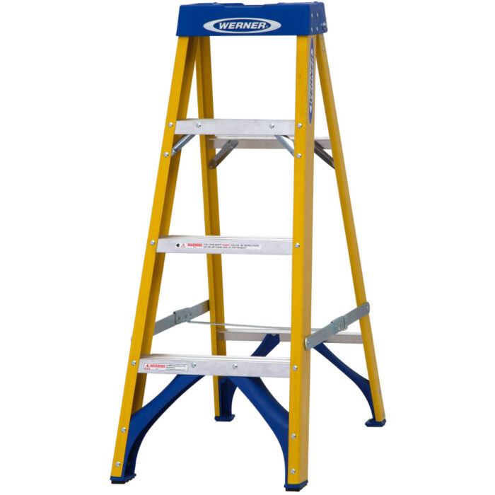 Werner 4 Tread Fibreglass Swingback Steps
