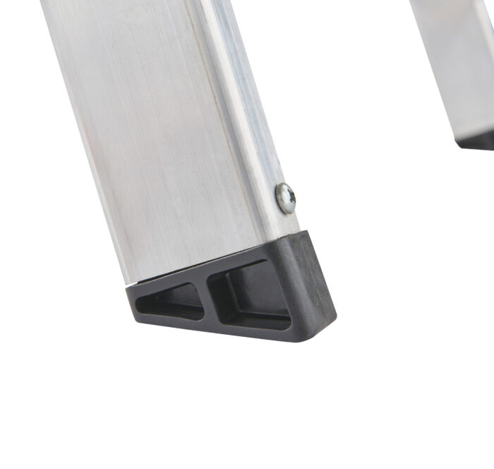 Werner 8 Tread Stepladder High Handrail - Image 4