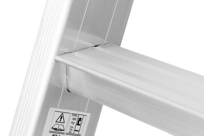 Hymer ProTect+ 5-8 tread Adjustable Podium Step - Image 11
