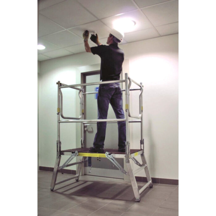 Deltadeck Telescopic Mobile Platform