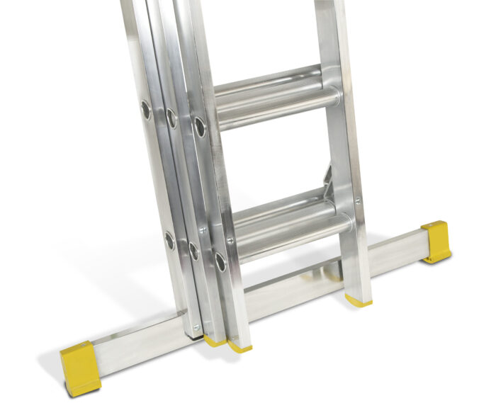 Lyte Triple 2.0m Professional EN131 Ladder - Image 3
