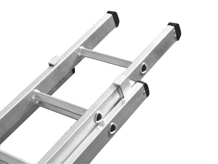 Lyte Triple 2.0m Heavy-Duty Professional Ladder - Image 4