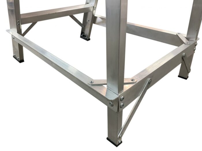 Fixed Industrial 4 Tread Machine Step - Image 4