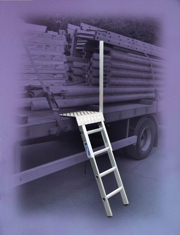 5 rung 'Loadstep' Lorry Bed Access Ladder - Image 4