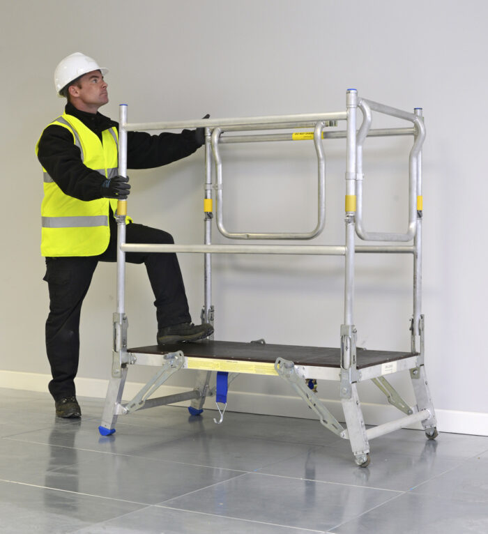 Deltadeck Telescopic Mobile Platform - Image 2