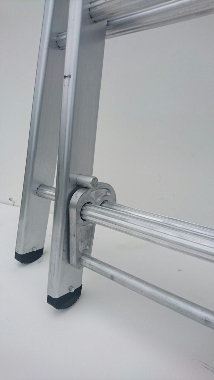 3.05m Double Extension Window Cleaner's Ladder - Image 4