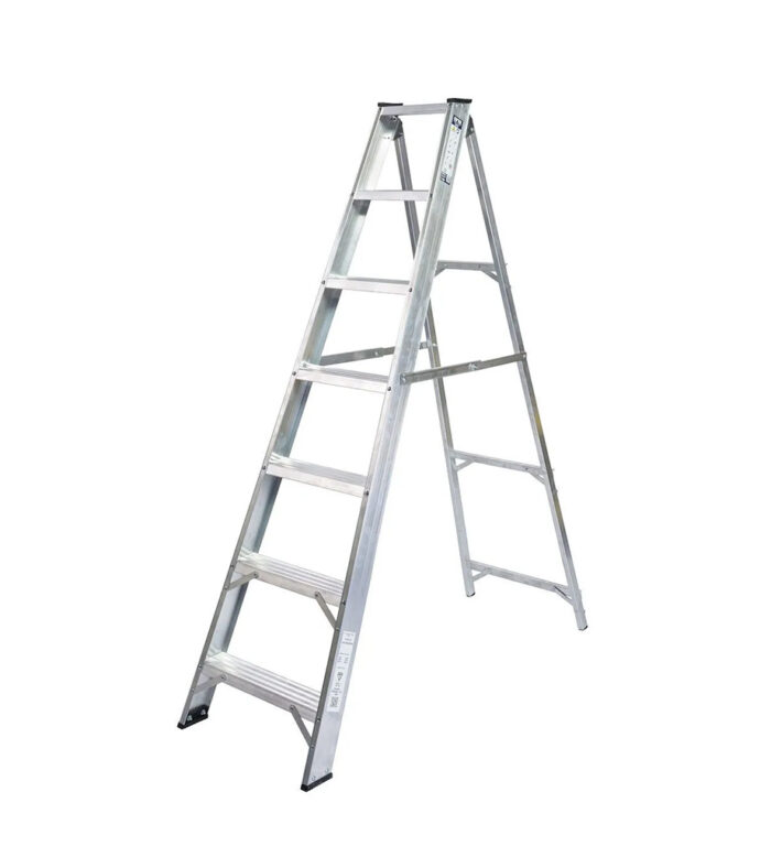 Lyte MagnaStep Aluminium Swingback Step 6 Tread